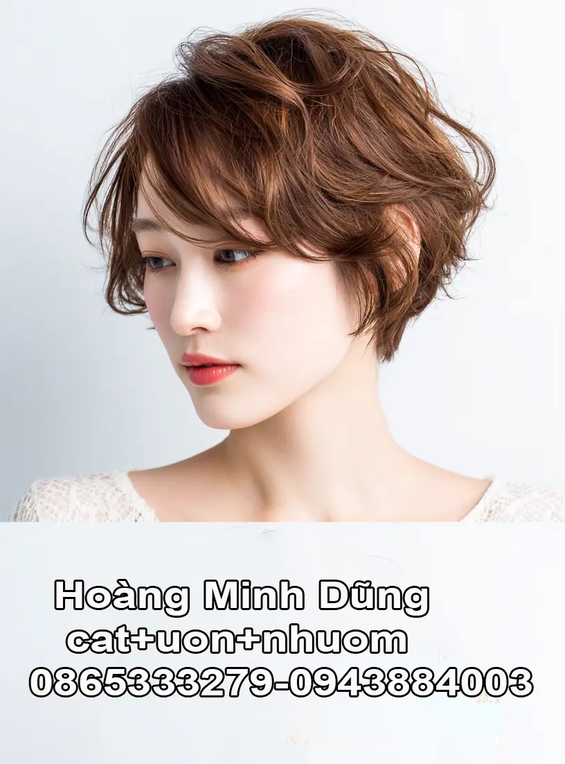 Kiue63 tóc ngắn tinh tế và nữ tính.